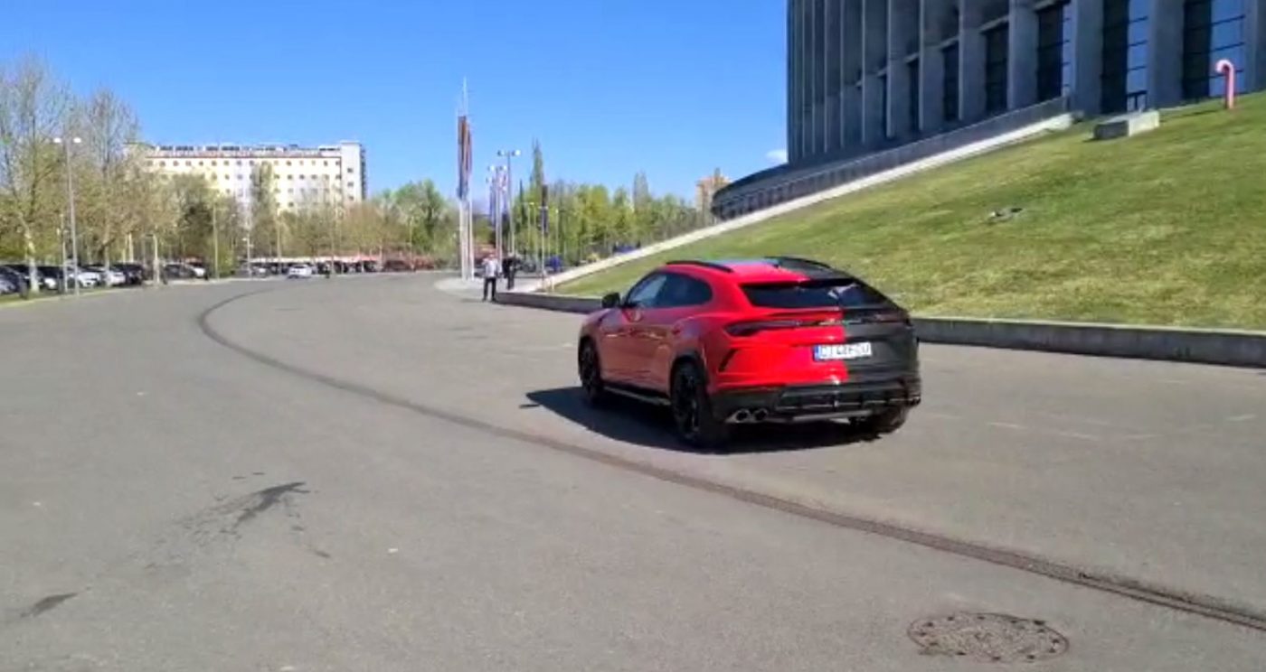 Adrian Mititelu Jr., apariție de sute de mii de euro la alegerile FRF! Cum arată bolidul patronului de la FC U Craiova | VIDEO