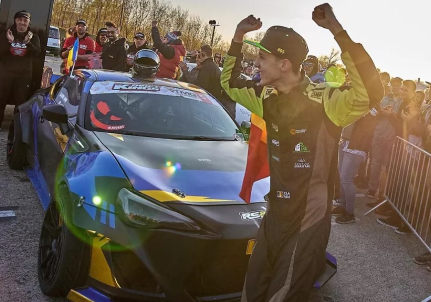 Claudiu Adam a luat locul 1 în Ungaria, la Drift Kings! E cel mai tânăr câștigător la Divizia Pro în etapa europeană