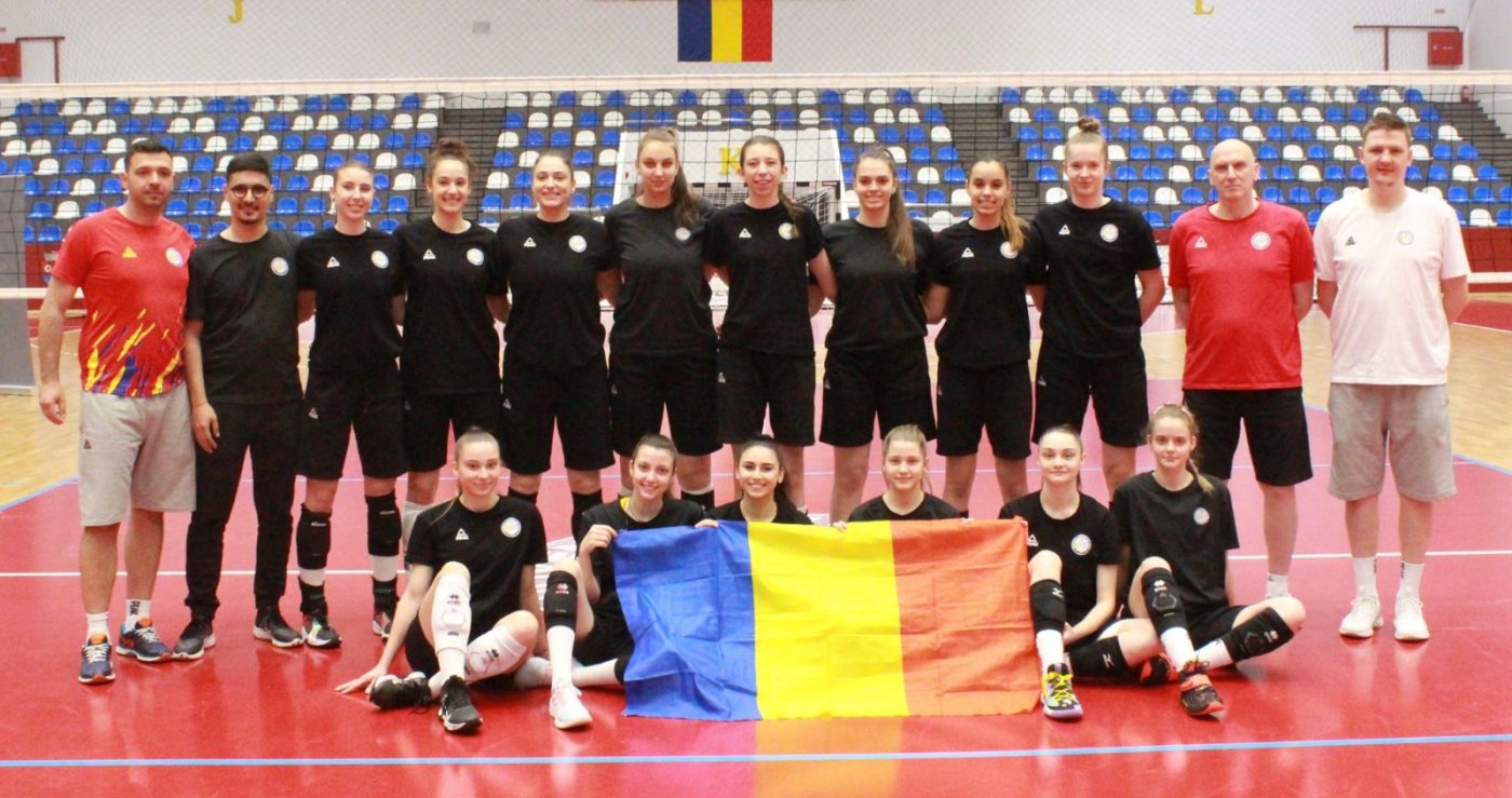 Voleibalistele junioare atacă Europenele Under 19 cu lănțișoare norocoase și ciocolată elvețiană