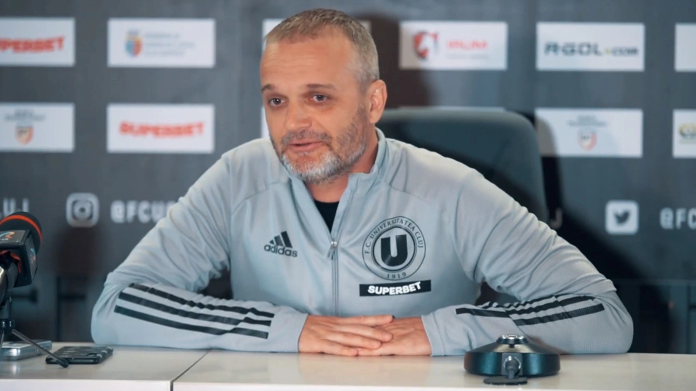 Erik Lincar știe unde să o lovească pe FCSB! Antrenorul lui U Cluj și-a analizat adversara înainte de debutul în Superliga: „Astea sunt problemele lor!”