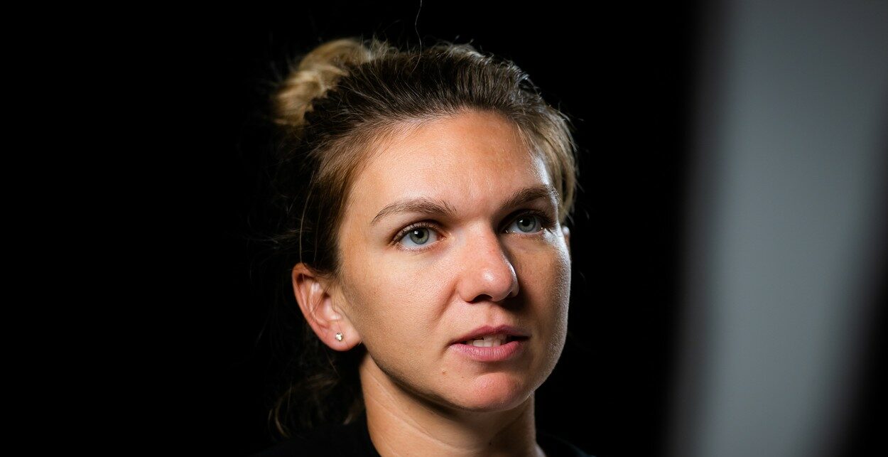 Întrebarea care a pus-o în dificultate pe Simona Halep după victoria superbă cu Paula Badosa: „Nu pot vorbi despre asta!” Ce a declarat despre posibila adversară din optimi