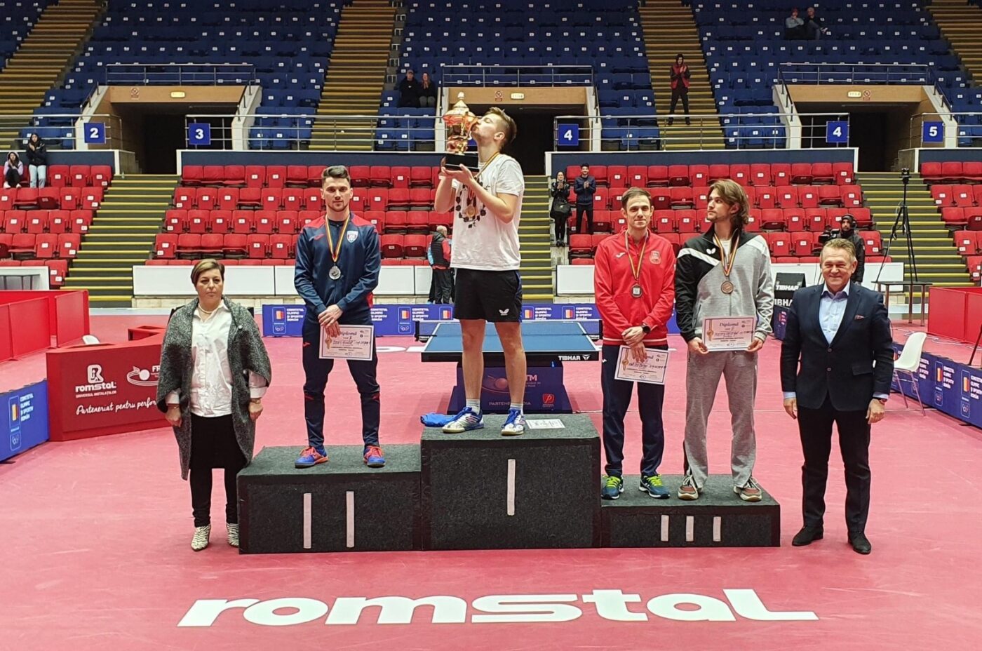 Impresionant! Rareș Șipoș, noul campion național la tenis de masă, i-a dedicat medalia de aur surorii decedate într-un accident de mașină | SPECIAL