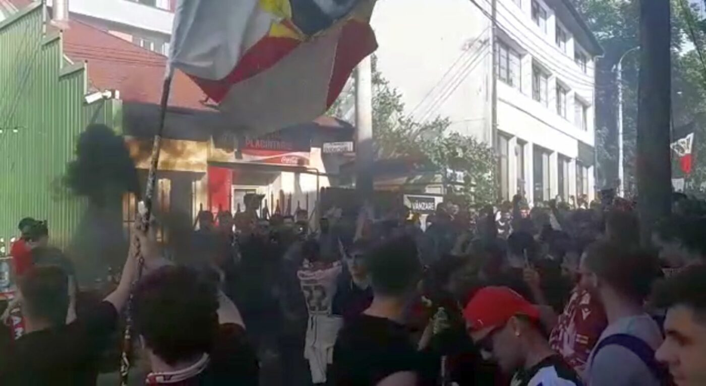 Suporterii lui Dinamo și cei ai lui U Cluj au cântat la unison înaintea primului meci de baraj! Atmosferă superbă în Ardeal | VIDEO EXCLUSIV
