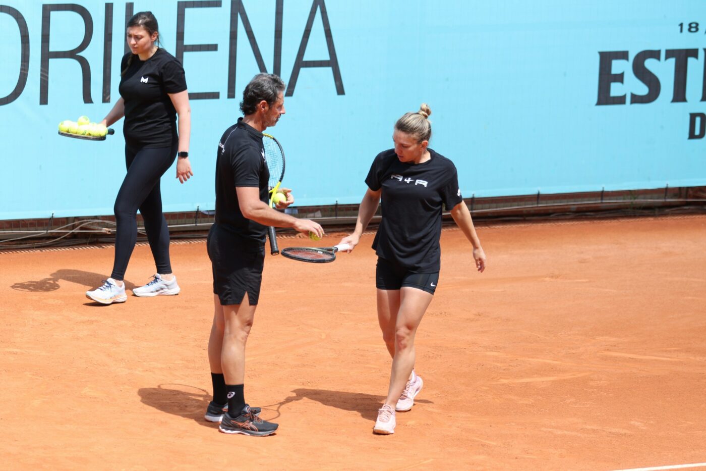 Simona Halep, mărturisiri uluitoare pentru CNN: „Nu mai vedeam luminița de la capătul tunelului!” Cum a salvat-o Patrick Mouratoglou: „Exemplul Serena Williams”