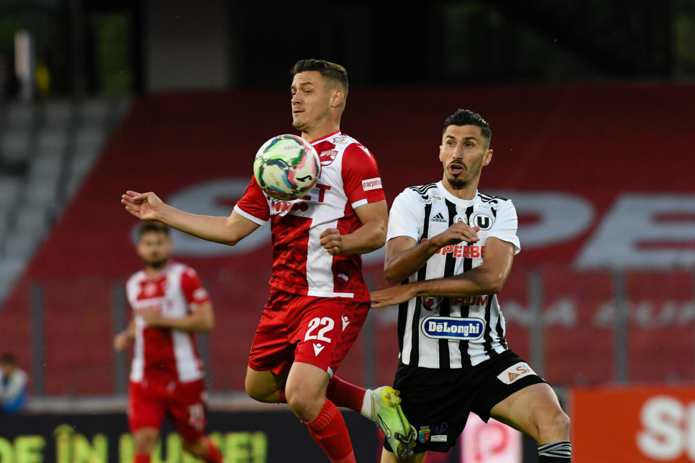 S-au pus în vânzare biletele pentru meciul de baraj dintre Dinamo și U Cluj! Prețuri incredibile pentru partida care va decide soarta „câinilor”