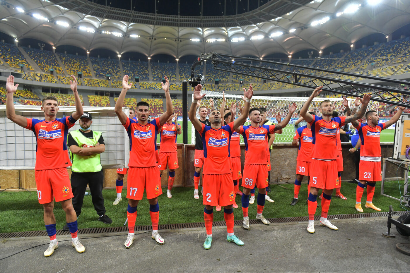 Ce pierdere pentru FCSB! Fotbalistul dat afară de Gigi Becali face show în play-off. „E cel mai bun număr 6 din România!”