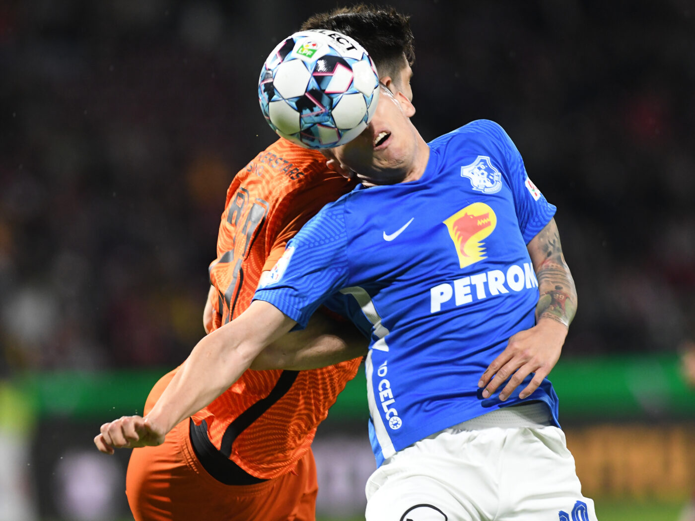 CFR Cluj – Farul Constanța, duelul ratărilor și al portarilor. Statistici la superlativ în prima repriză