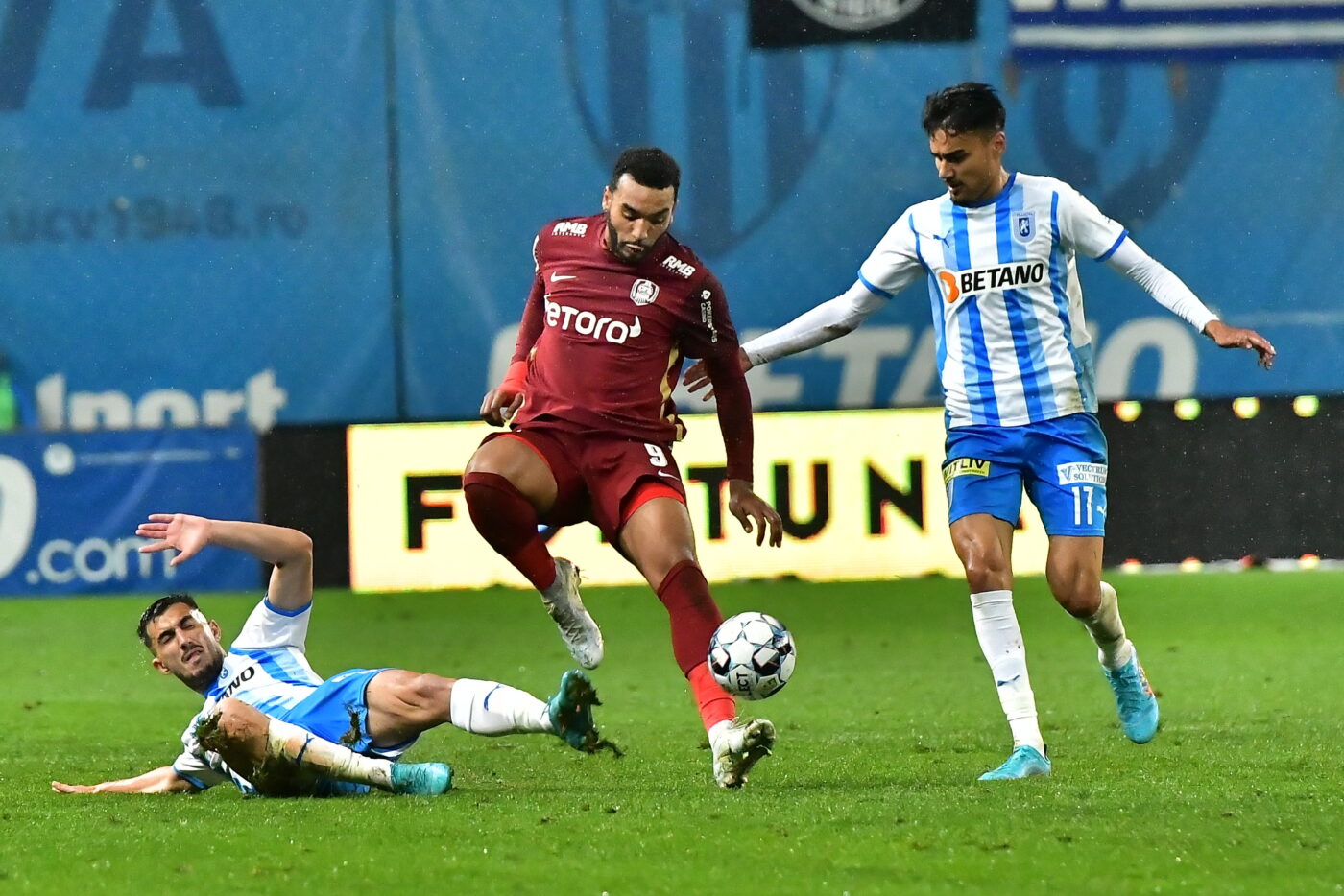 CFR Cluj – Universitatea Craiova, ora 21.30, Live Video Online în etapa 9 din play-off-ul Ligii 1. Reghecampf nu-și menajează vedetele! Echipele de start