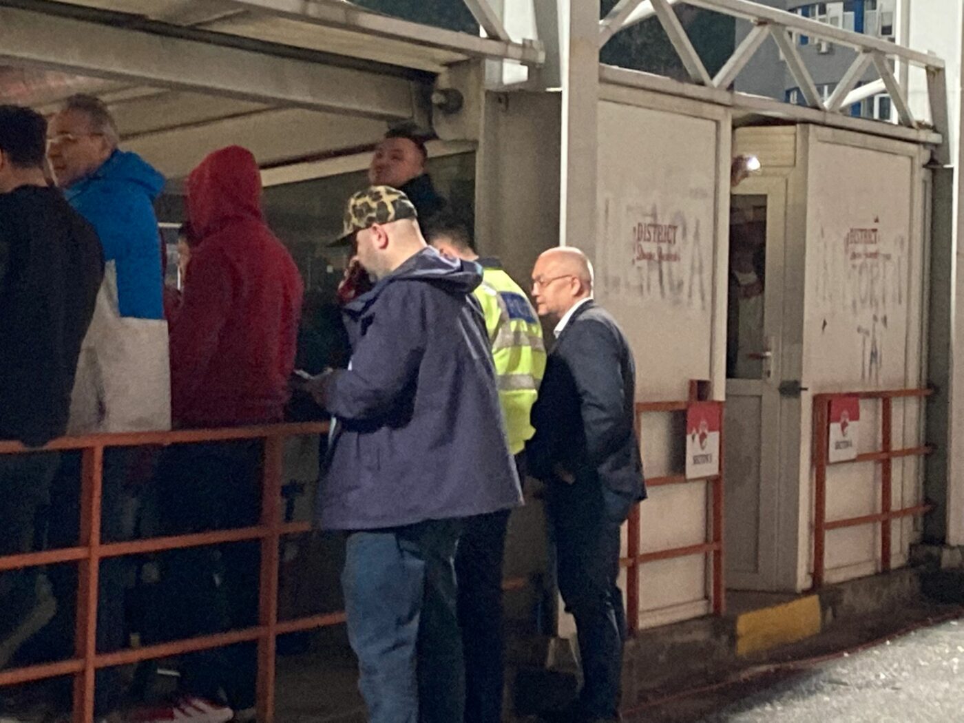 Ce suporter a avut Universitatea Cluj la returul cu Dinamo! Cum a fost surprins Emil Boc, primarul Clujului, în „Ștefan cel Mare” | FOTO