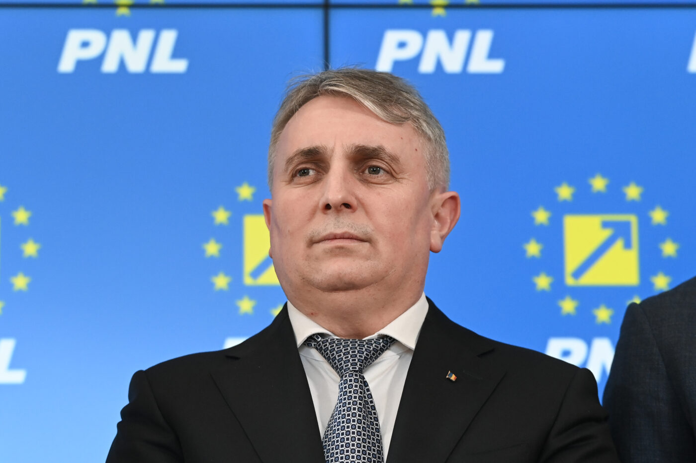 Ministrul de Interne al României a plecat când a fost întrebat despre scandalul legat de harta Ungariei Mari! Ce a spus Lucian Bode despre ultimele evenimente de la Dinamo | VIDEO