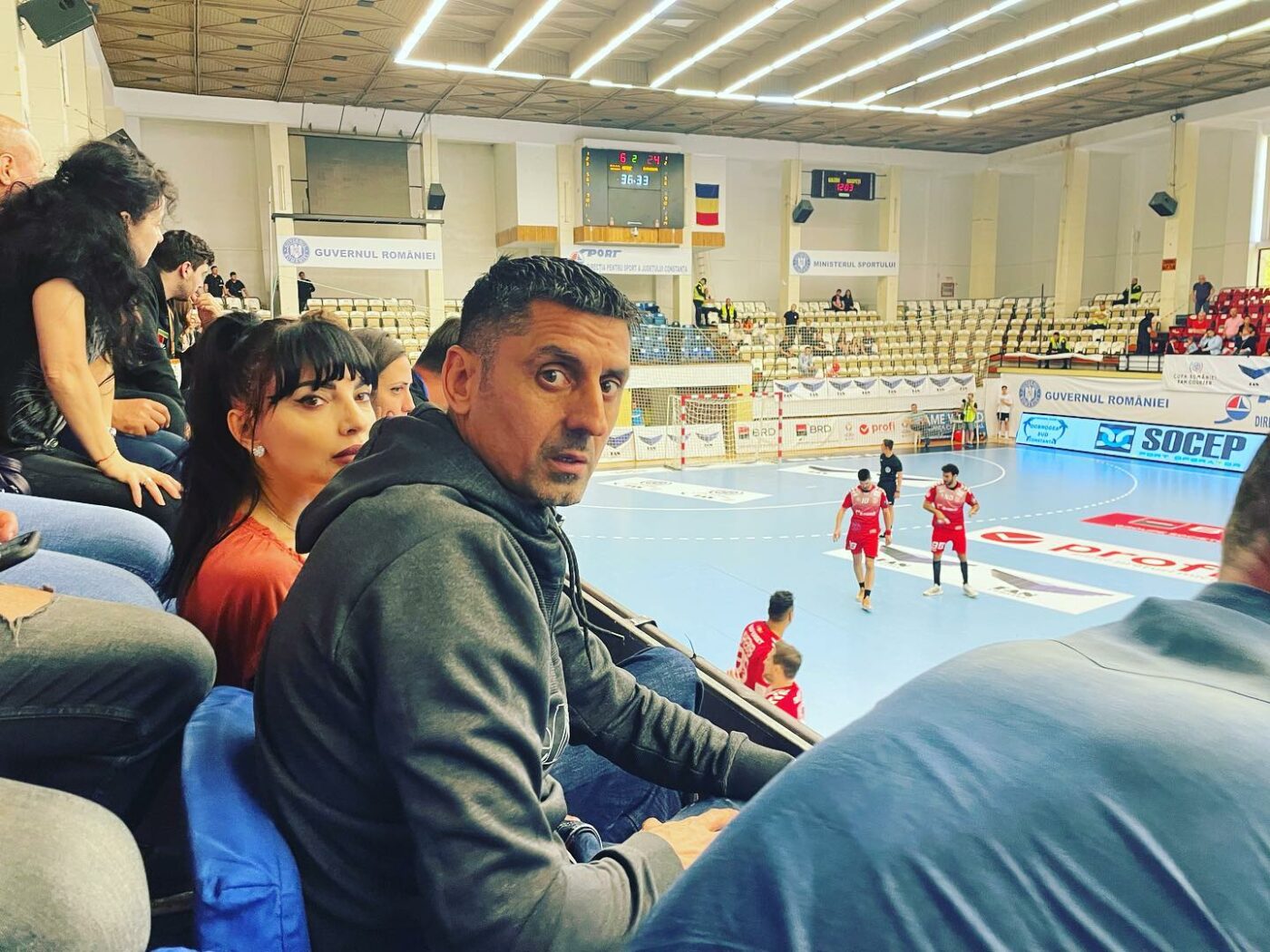 Dinamo n-are rivală la handbal! Susținuți de Ionel Dănciulescu, „dulăii” sunt la un pas de event după ce au ajuns în finala Cupei României. Victorie clară cu Minaur Baia Mare