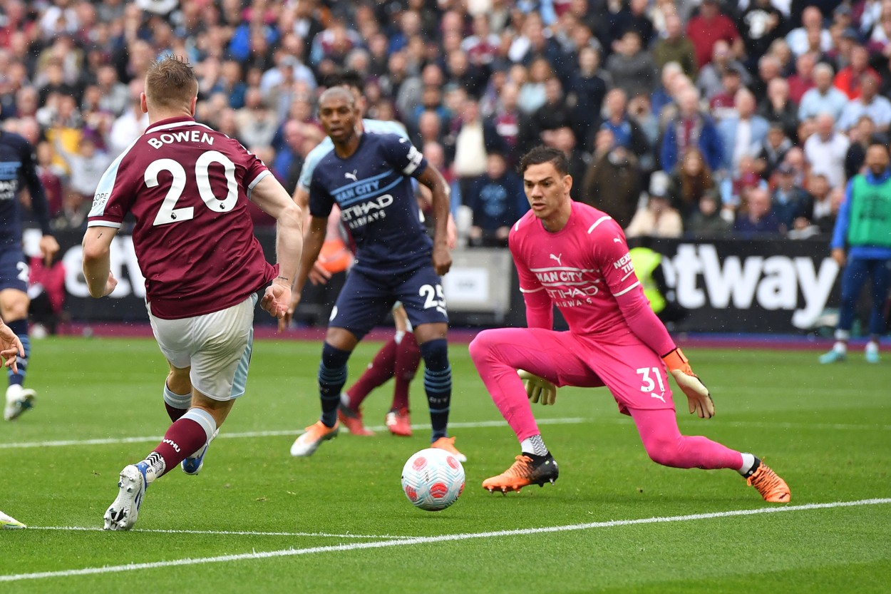 Dramatism total în Premier League! Manchester City a ratat victoria cu West Ham și legendarul Steven Gerrard o poate face campioană pe Liverpool