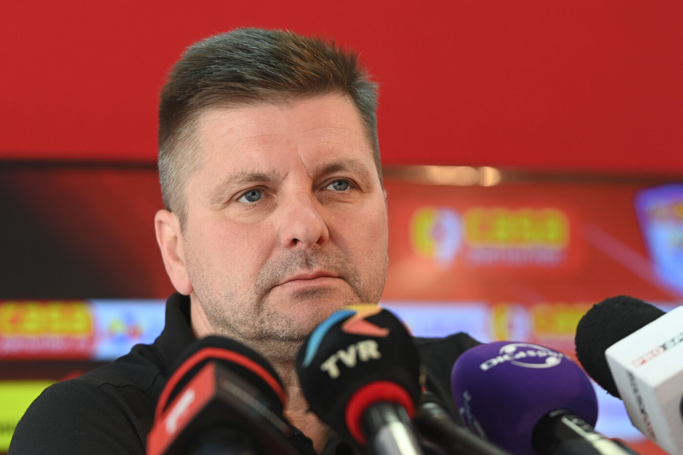 Dusan Uhrin jr. a vorbit, în premieră, despre situația pe care o are cu Dinamo, club căruia i-a cerut falimentul. Cehul, contactat de Vlad Iacob pentru amânarea plății restanțelor. „I-am dat numele avocatului meu. El va lua decizia pentru mine” | EXCLUSIV