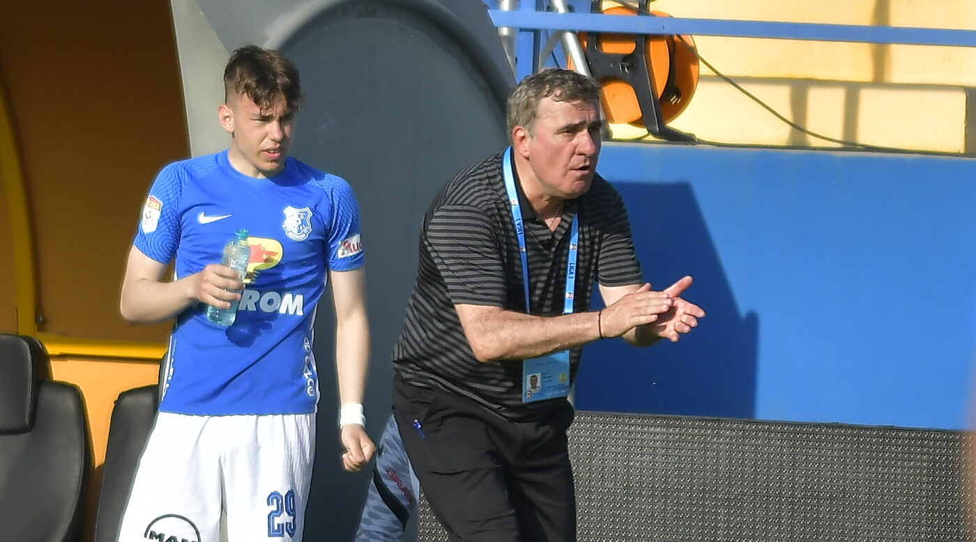 Nici Gică Hagi nu își poate explica de ce s-a „prăbușit” ascensiunea fotbalistului pe care Betis Sevilla era gata să plătească o sumă uriașă! Mijlocașul Farului a fost unul dintre pilonii naționalei U21 a României
