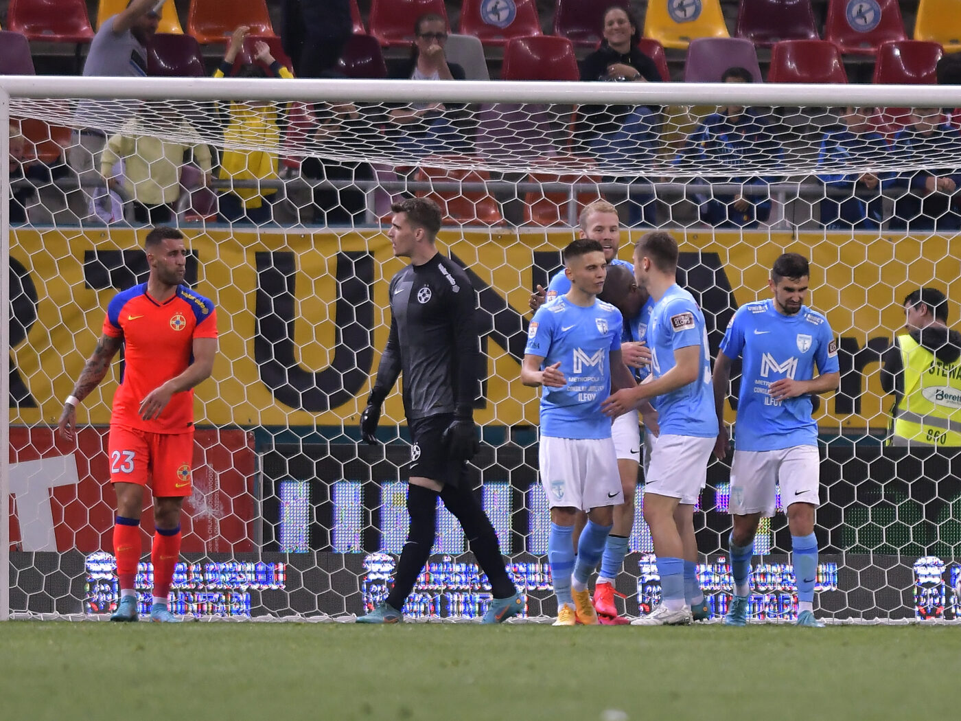 Fostul jucător din Bundesliga ajuns în România, așa cum nu l-ai mai văzut niciodată | FOTO&VIDEO