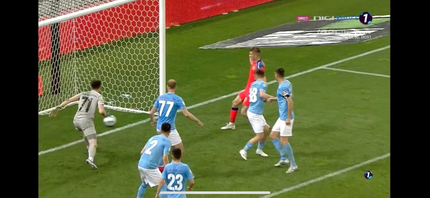 Florin Tănase, gol contestat de FC Voluntari. „Decarul” lui FCSB a ajuns la 20 de reușite în sezonul 2021 – 2022 din Liga 1