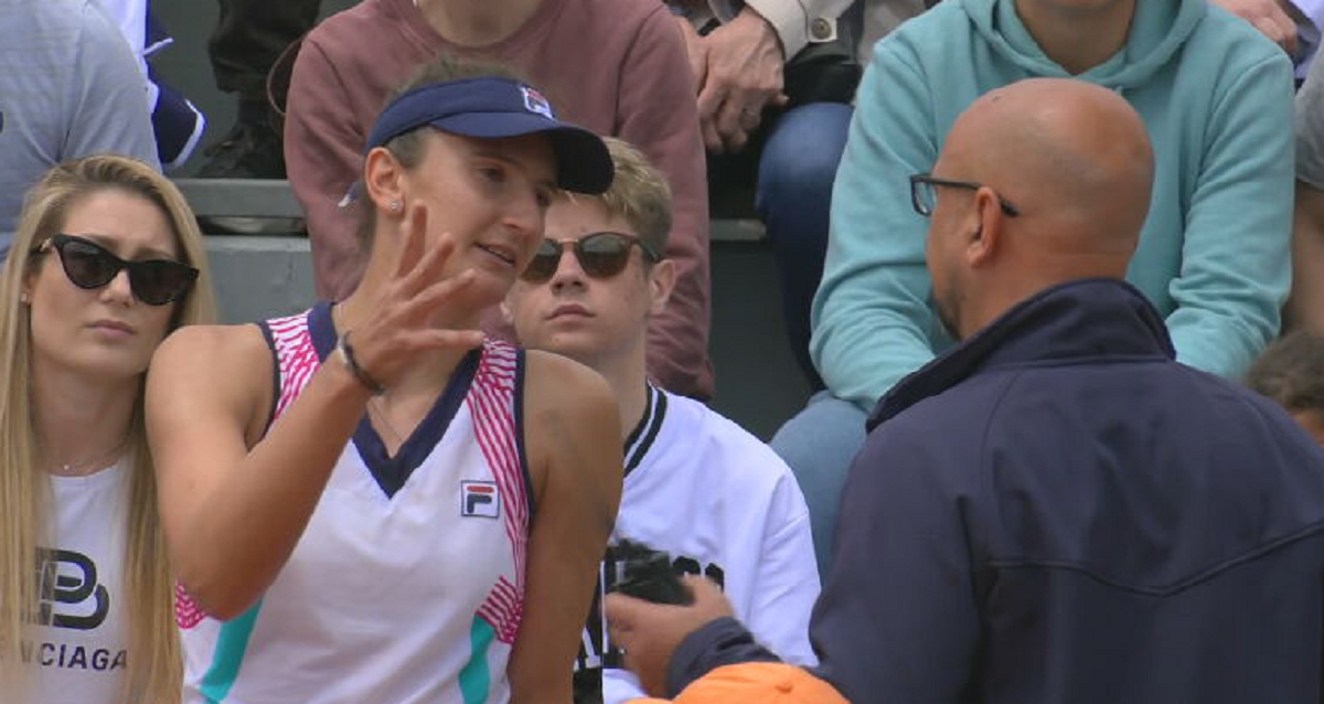 Irina Begu a primit o amendă record la Roland Garros 2022! Românca, pedepsită dur de organizatori după ce a lovit un copil cu racheta | VIDEO