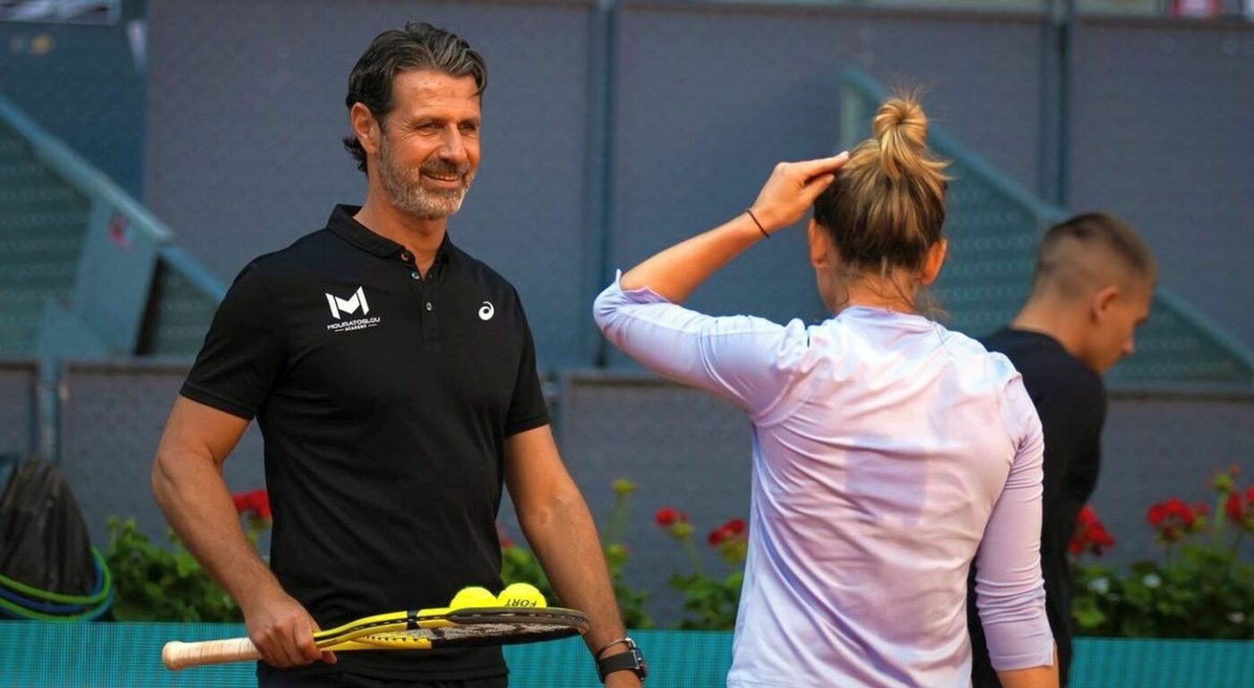 Dialog amuzant între Simona Halep și Patrick Mouratoglou la conferința de presă! „E greu! N-am talent la așa ceva!” | SPECIAL