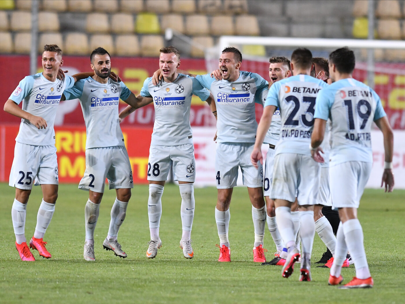 Prima „achiziție” pe care FCSB a făcut-o pentru noul sezon! Meme Stoica a anunțat că fotbalistul va evolua pentru echipa lui Gigi Becali: „Va face parte din lotul nostru”
