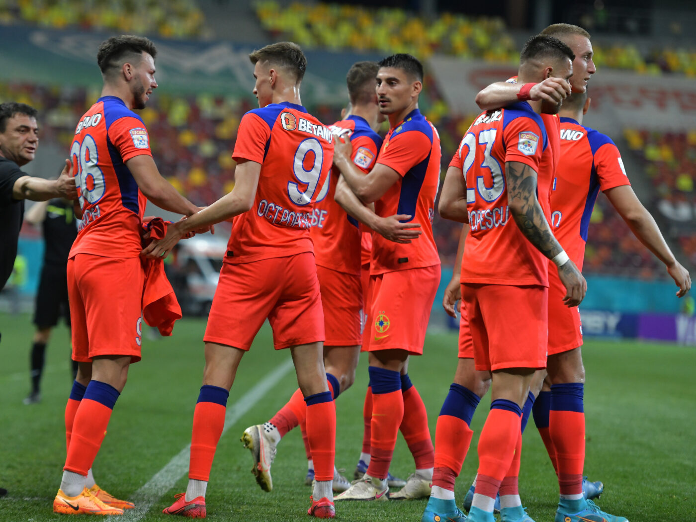 Mihai Stoica a anunțat revenirea unui fotbalist important în lotul celor de la FCSB: „Lucrează excepțional și îl ajută și corpul”