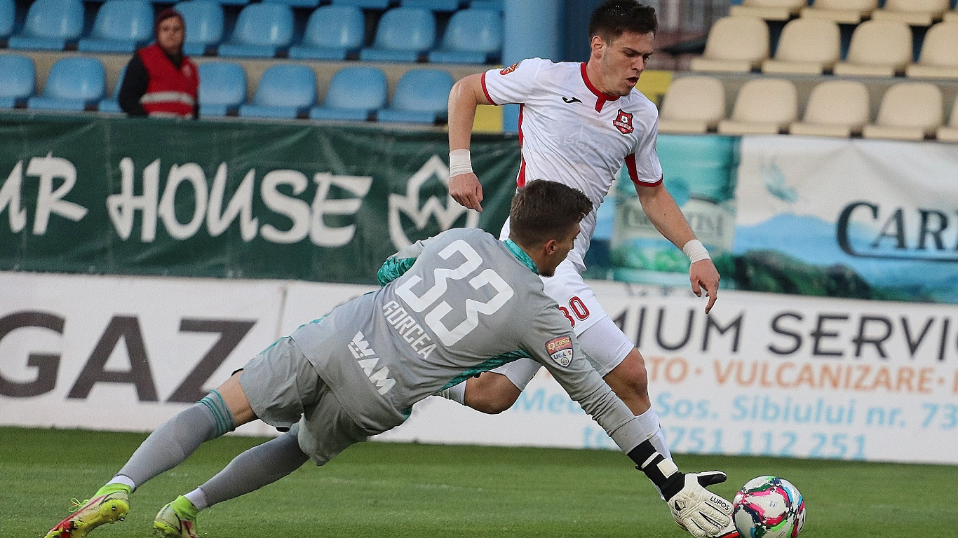 Fotbalul a redevenit al suporterilor. FC Hermannstadt, la un punct de Liga 1, după o victorie uriașă pe Cluj Arena