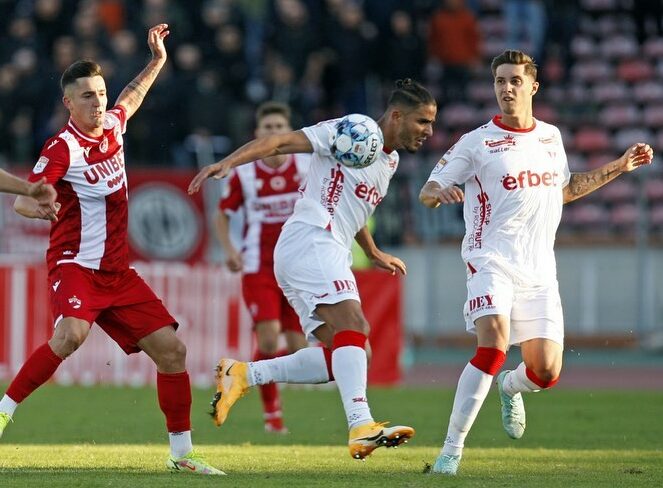 Dinamo – UTA 0-0. Ultimul test pentru „câini” înaintea disputării barajului. Torje are prima ocazie a partidei
