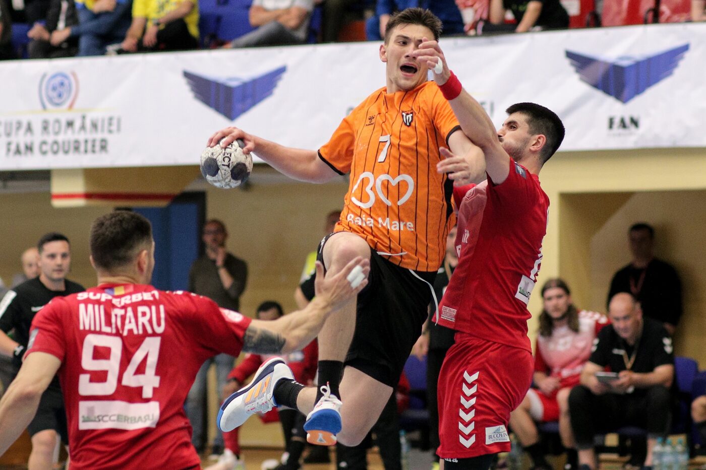 Știm finala Cupei României la handbal masculin! Steaua-Dinamo se joacă duminică la Constanța + Ora de start și brigada de arbitri