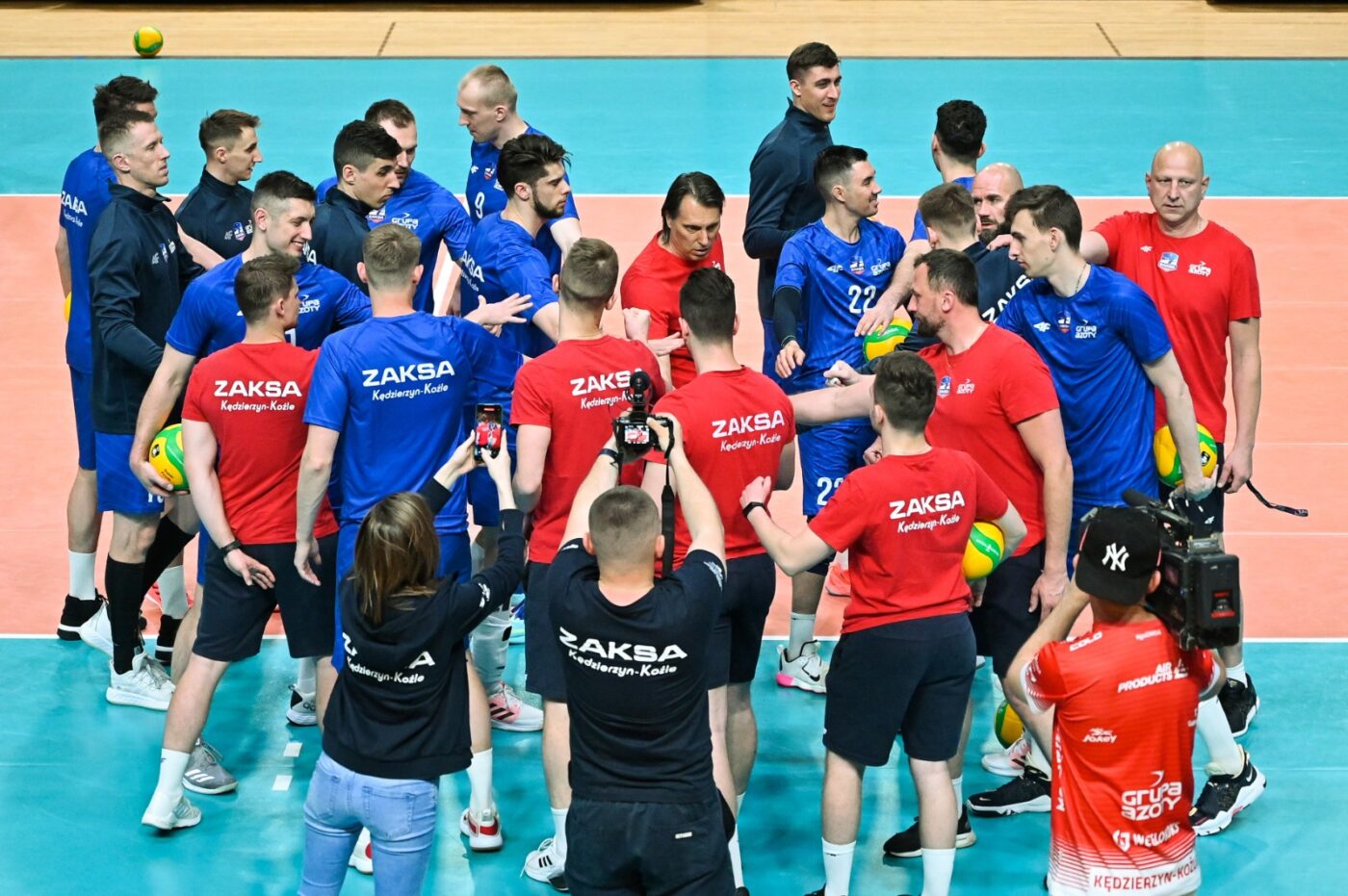 Gianni Crețu, antrenorul român care a câștigat Liga Campionilor la volei masculin! Locuiește în Polonia, familia la Viena, casa nouă la Ocna Mureș. „Nu mă interesează să antrenez în România” | EXCLUSIV