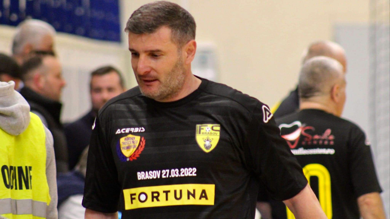 Laszlo Balint, dezamăgit de situația fotbalului brașovean: ”Nu există un proiect, nu există perspective. Dezamăgitor!” Fostul antrenor de la UTA, despre revenirea pe banca tehnică, declinul Ligii 1 sau rețeta succesului lui Dan Petrescu