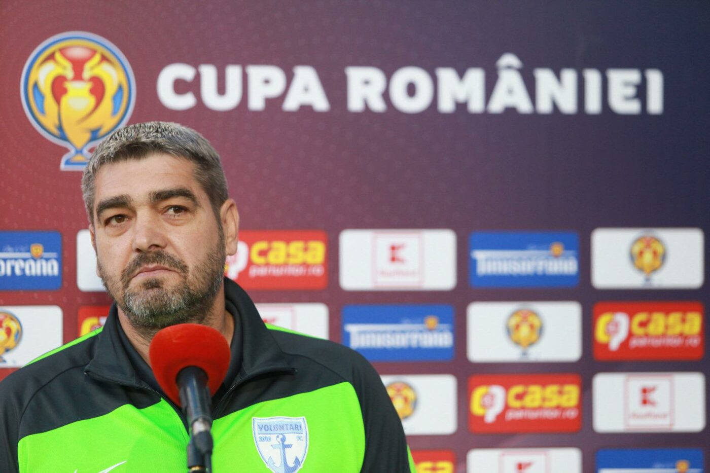 Panică la FC Voluntari! Jucătorii erau convinși că Liviu Ciobotariu pleacă la FCSB. Cine a dat buzna în vestiar: „Nu plecați pe fentă!” | EXCLUSIV
