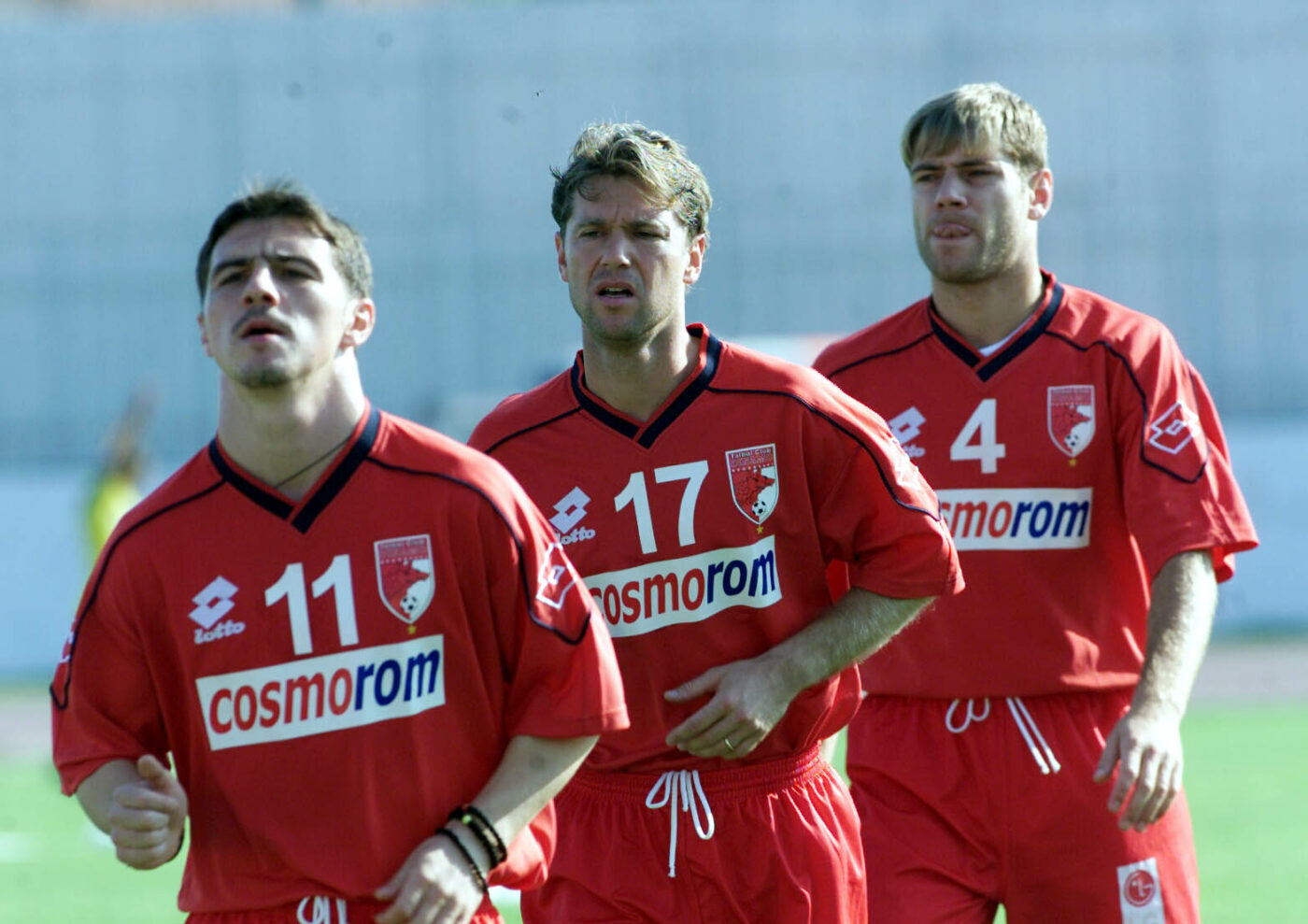 Răducioiu (central) este unul dintre produsele 100% ale Academiei Dinamo 