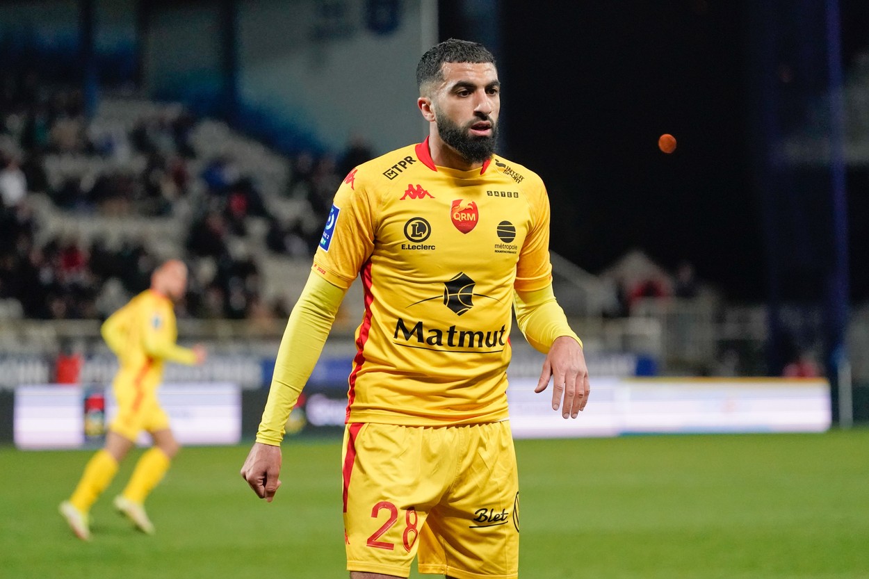 Adrian Mititelu, transfer pentru play-off la FC U Craiova!  Lovitură din Franța pentru Marius Croitoru: Yassine Bahassa este fotbalistul care ales să facă spectacol în atacul oltenilor! | EXCLUSIV
