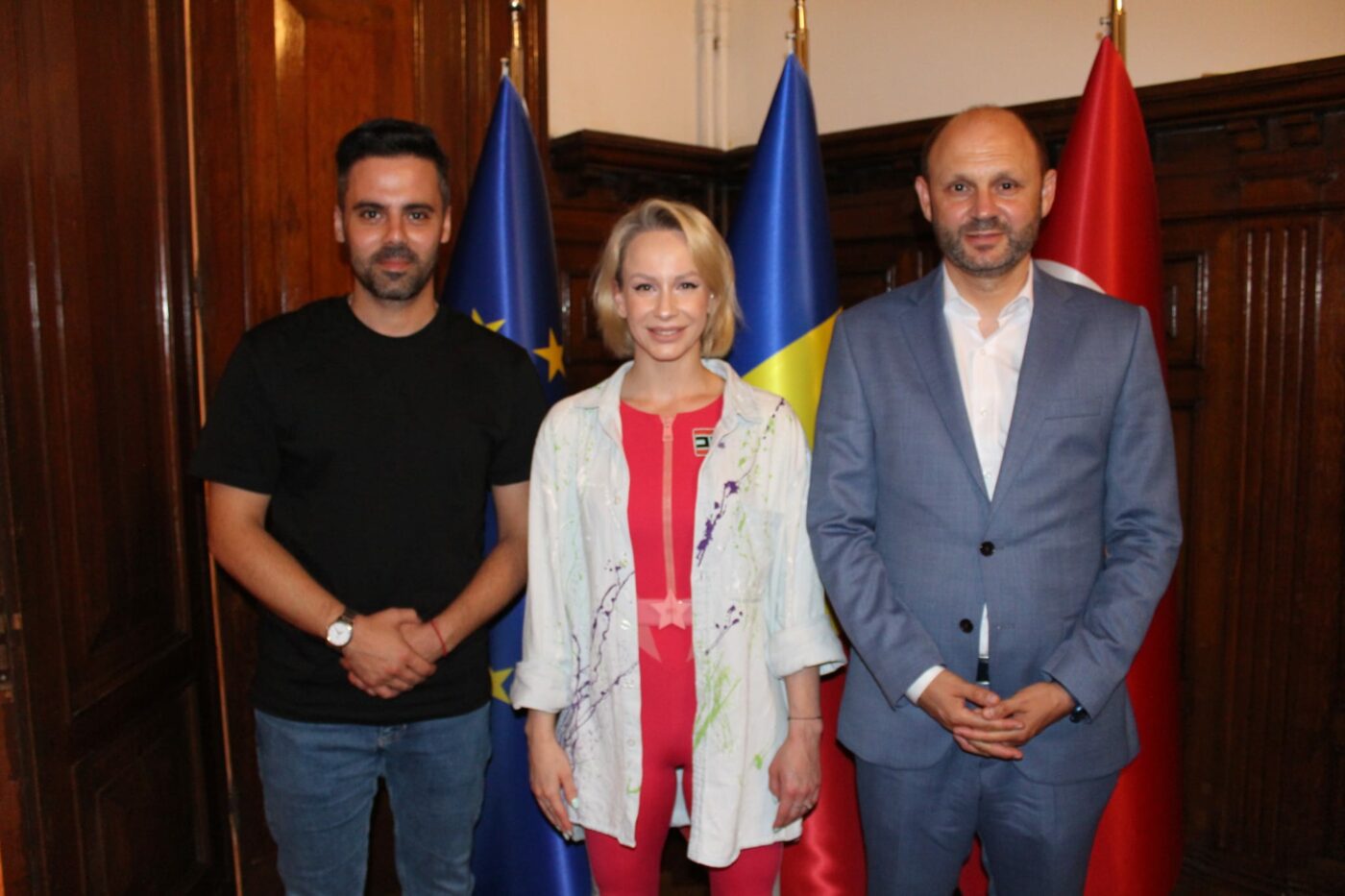 Campioana mondială Sandra Izbașa, primire extraordinară la Institutul Cultural Român din Istanbul! Gestul care a surprins-o pe marea noastră sportivă | FOTO