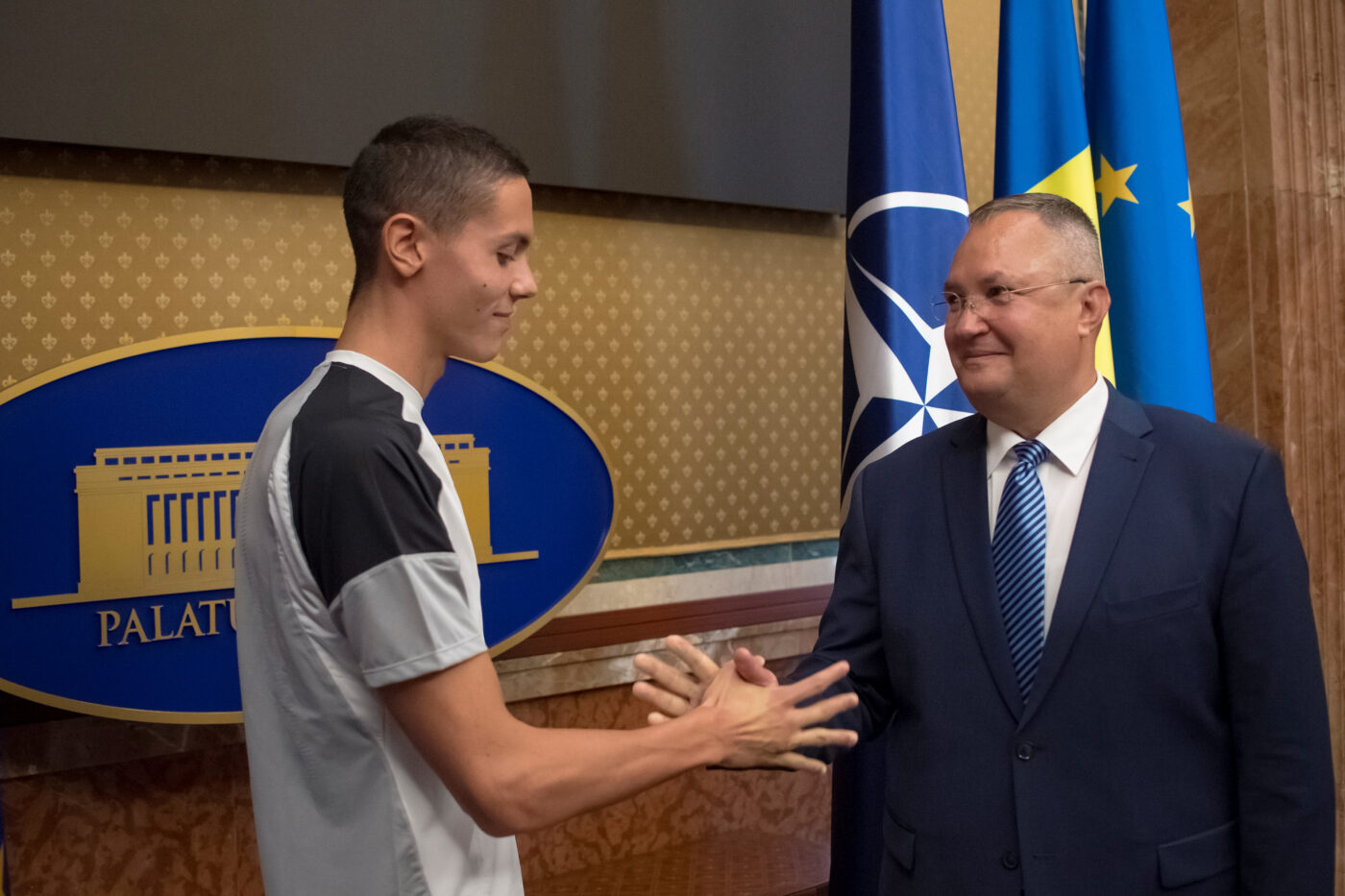 Ce i-a zis, de fapt, David Popovici premierului Nicolae Ciucă, la întâlnirea de la Palatul Victoria! Puțini s-ar fi așteptat la aceste cuvinte, dar dialogul secret a fost făcut public: „Asta mi-a cerut”