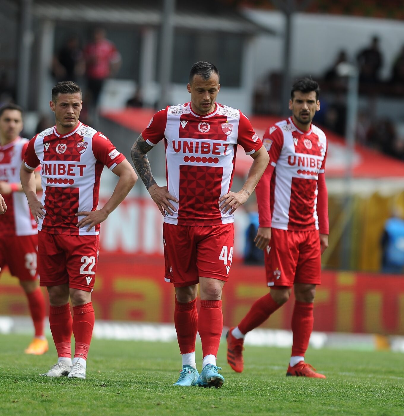 Un fost campion cu Dinamo este contrariat de situația fostei sale echipe: „Conducătorii și-au făcut numărul și au plecat! Din femeie frumoasă, a ajuns una de pe stradă”
