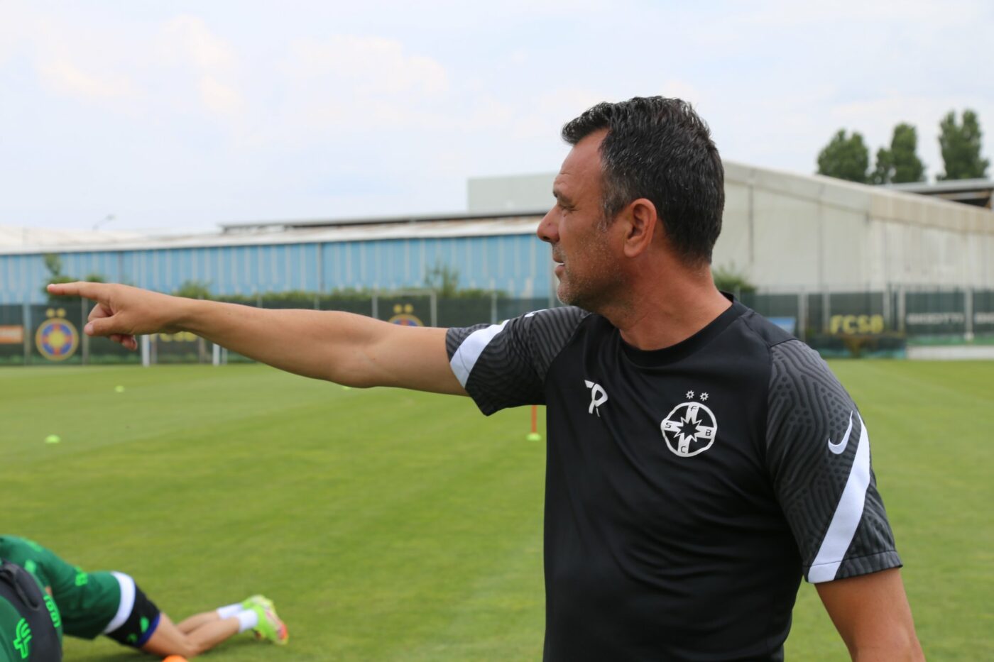Toni Petrea, fără vedete de la FCSB la primul amical al verii! „Nu vor juca!” Când revin pe teren Florin Tănase, Octavian Popescu și Darius Olaru