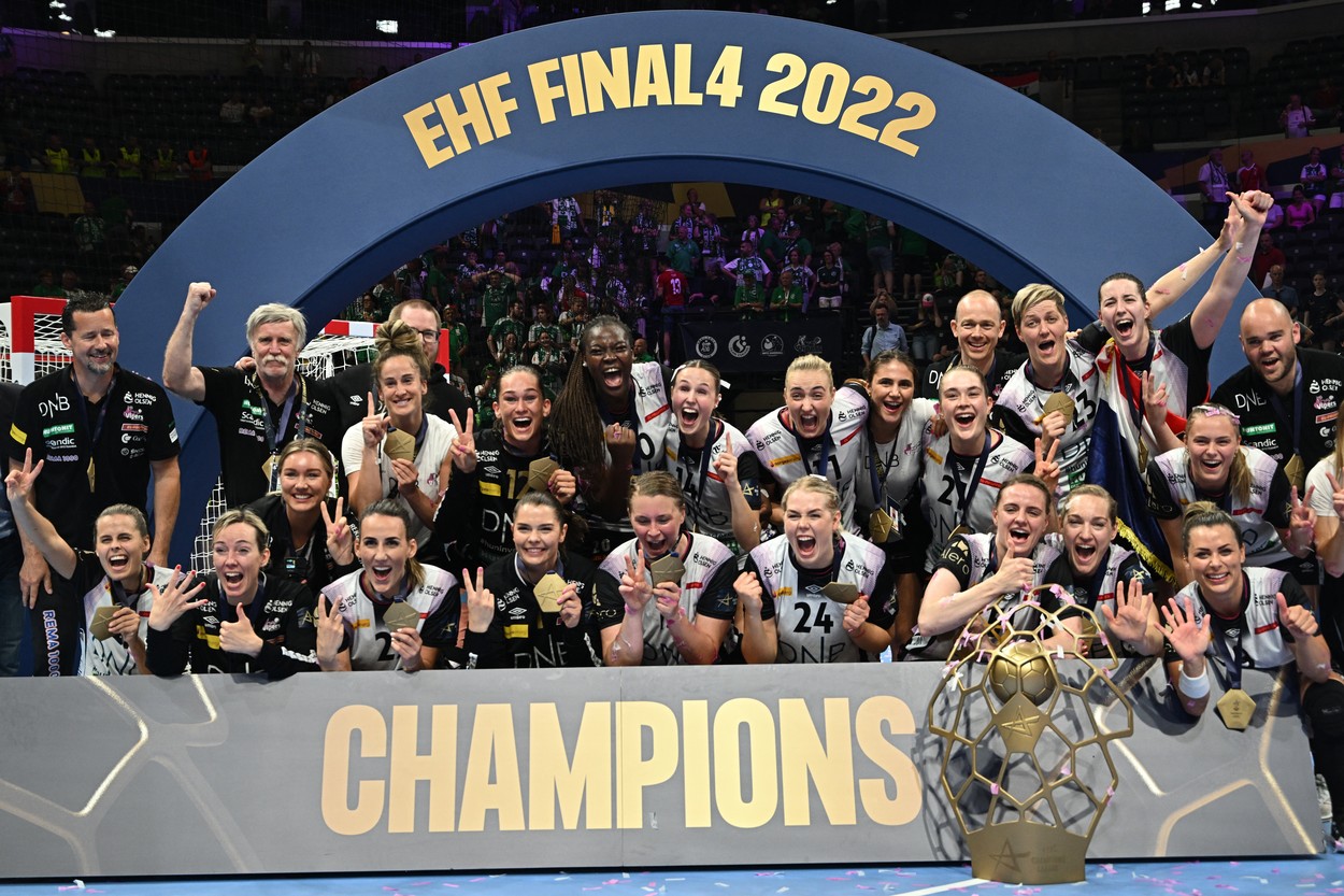 Vipers Kristiansand a câștigat Liga Campionilor la handbal feminin! Crina Pintea, care va juca la CSM București din viitorul sezon, trei goluri pentru Gyor la Budapesta
