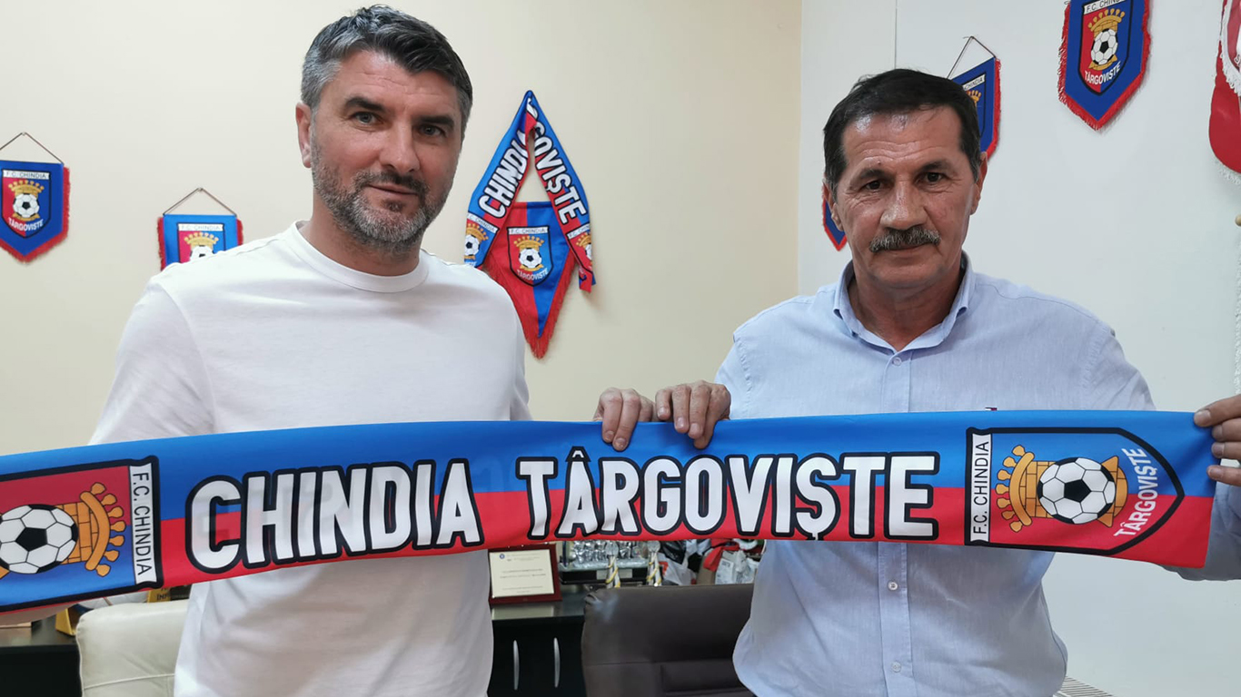 OFICIAL | Adrian Mihalcea a semnat cu Chindia! Fostul dinamovist, minim un an la Târgoviște după performanța reușită cu Unirea Slobozia