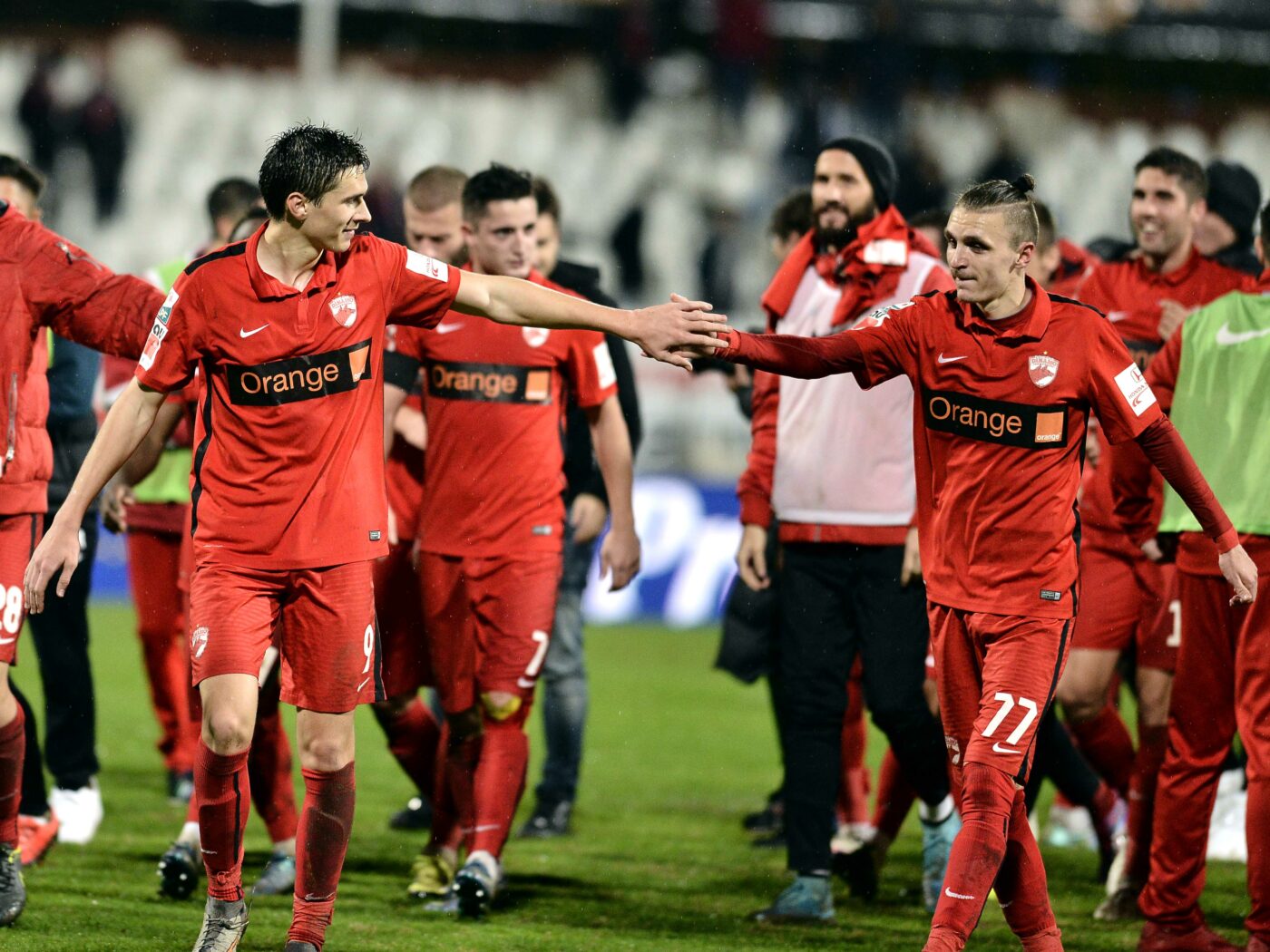 Dinamo a prezentat primul transfer al verii! Jucătorul revine la formația „câinilor” după 6 ani: „Am ales cu inima, mă gândesc doar la promovare!”