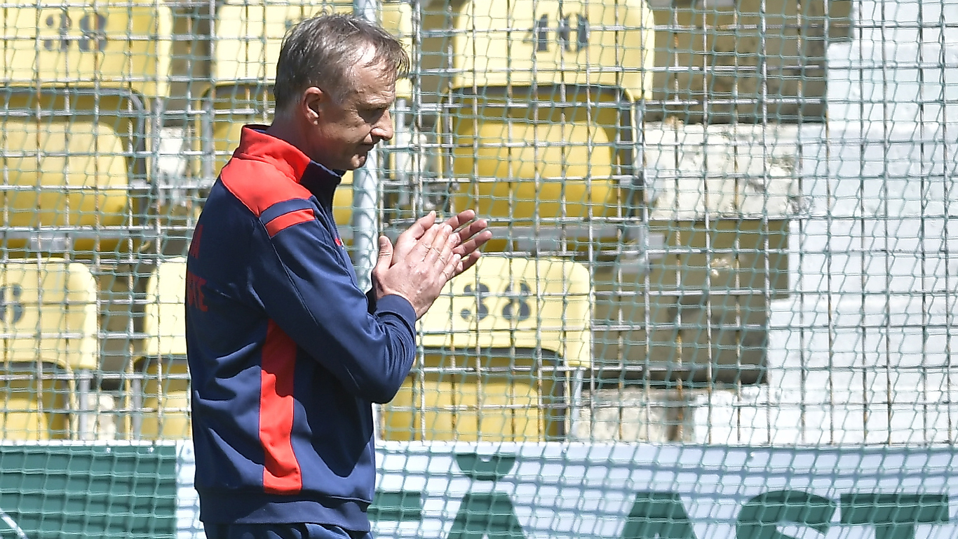 Emil Săndoi a refuzat Iașiul și spune care este situația sa contractuală cu Chindia, echipă pe care a menținut-o în Liga 1 pentru al treilea sezon la rând