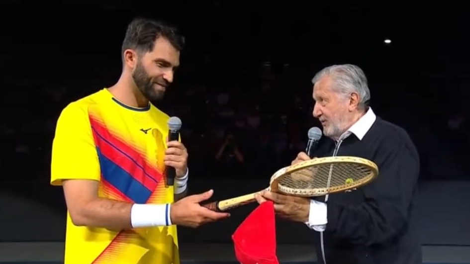 Daruri la Sports Festival: Ilie Năstase i-a oferit lui Horia Tecău o rachetă legendară, pe care a folosit-o în anii ’70