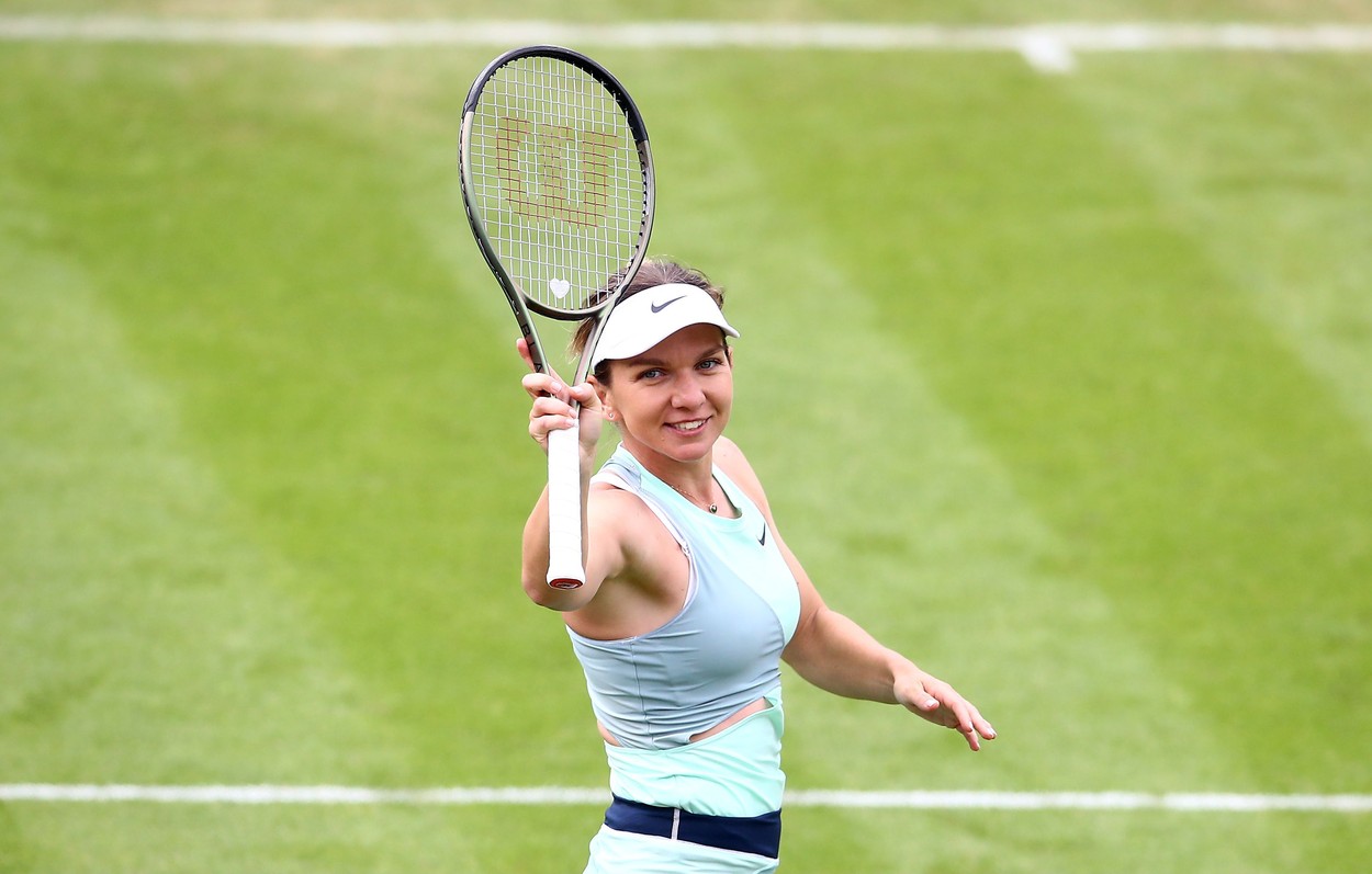 Simona Halep, improvizație la fileu! Cum a putut să lovească mingea contra Lesiei Tsurenko la Birmingham | VIDEO