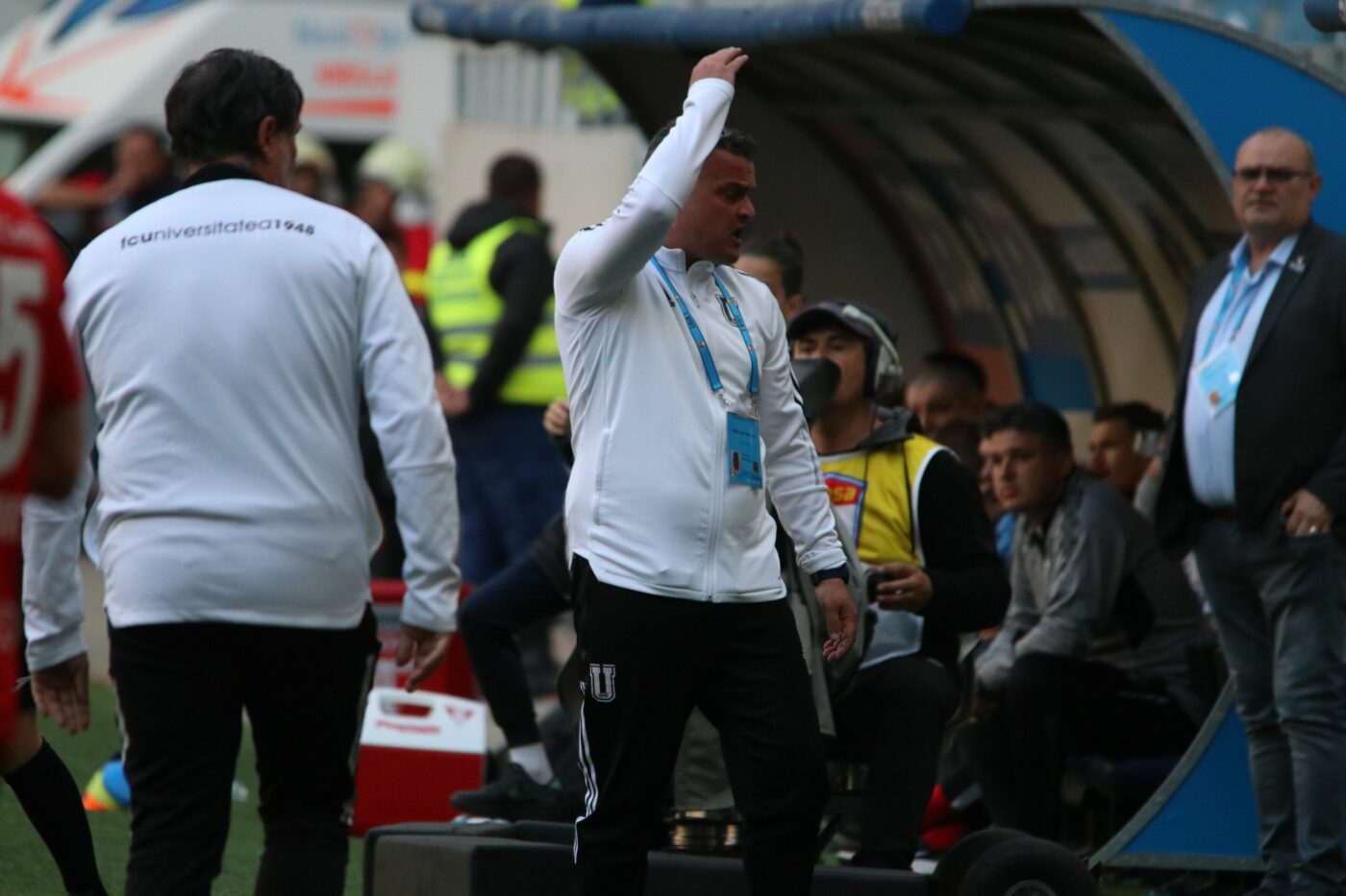 Nicolo Napoli a încins spiritele în Bănie: „Nu înțelegem de ce face asemenea afirmații la adresa lui Adrian Mititelu. Eu, personal, i-am dat noul contract!” EXCLUSIV