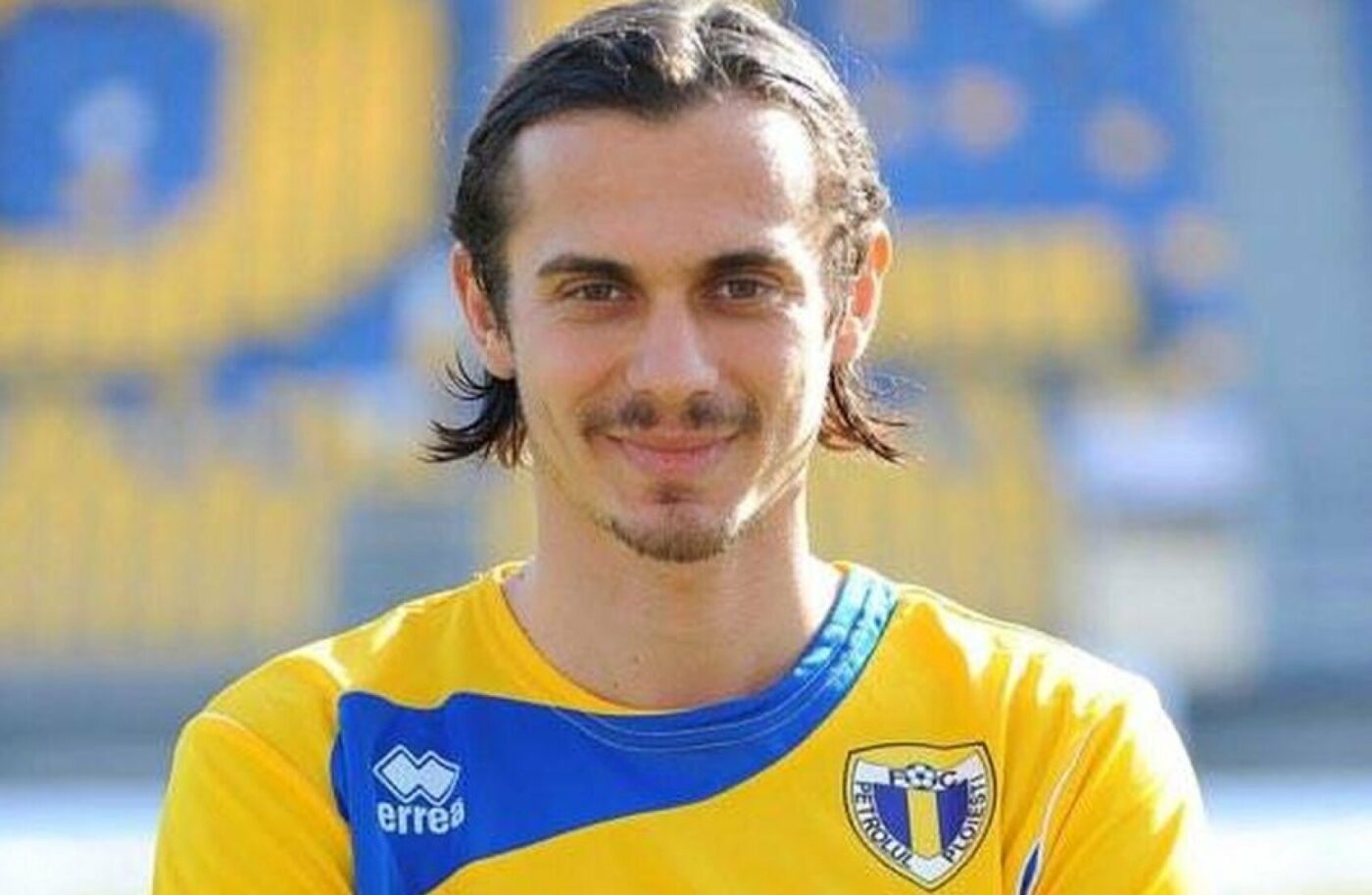 Mesajul emoționant al clubului Petrolul Ploiești, după ce fostul fotbalist Roland Stănescu s-a sinucis: “Ne-a părăsit, astăzi, definitiv!” | FOTO
