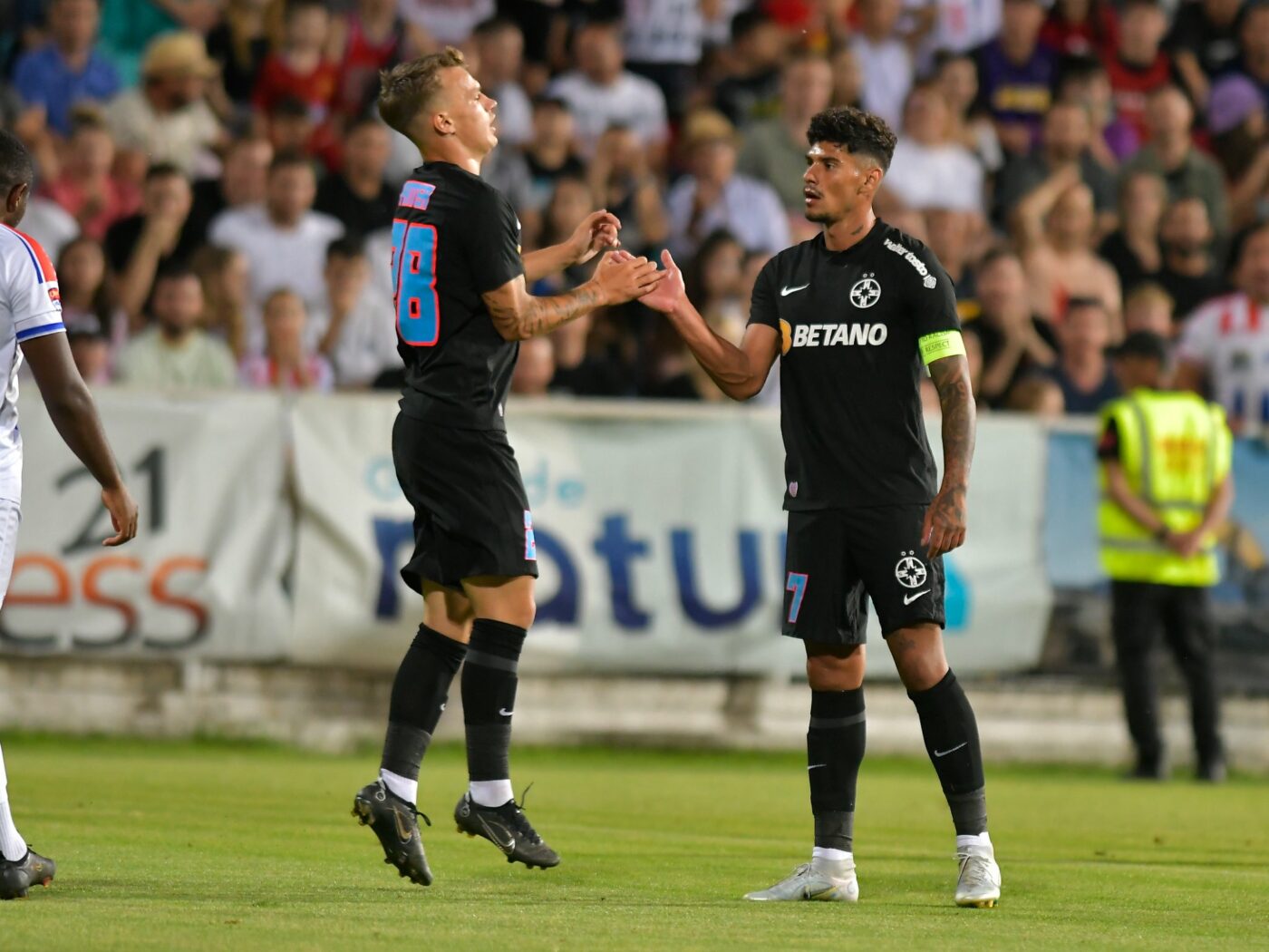Mihai Stoica a rămas impresionat de un jucător de la FCSB, după amicalul cu Oțelul Galați: „Remarcabil”