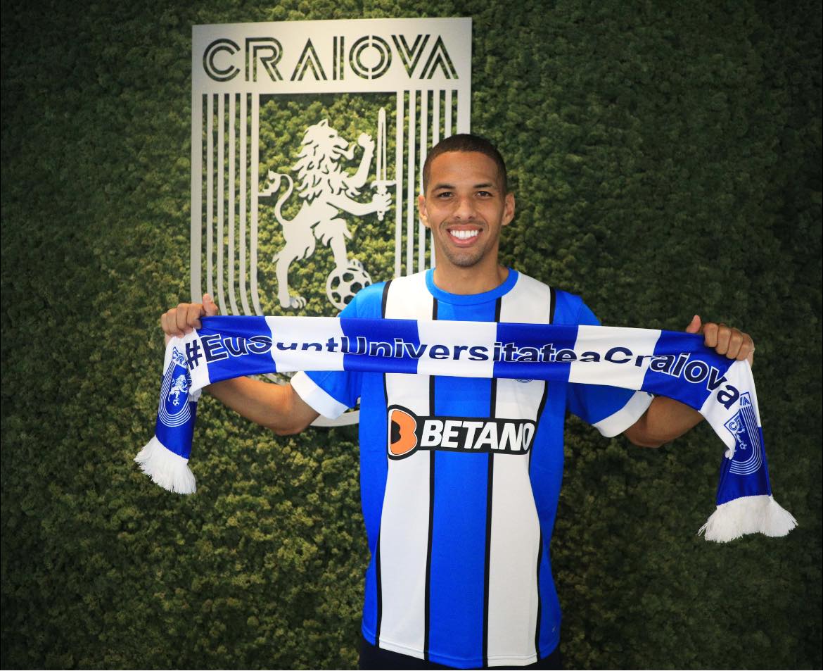 OFICIAL | Rivaldinho a semnat cu Universitatea Craiova! Ce contract are brazilianul cu formația antrenată de Laszlo Balint