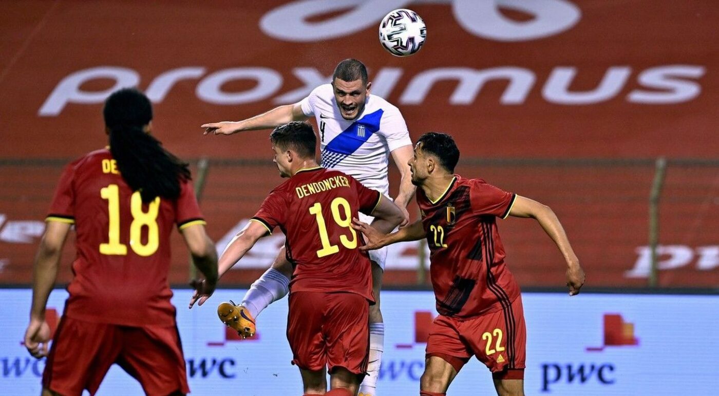 Adrian Mititelu tace și face încă un transfer pentru play-off! Lovitura de senzație pe care FC U Craiova vrea să o dea: negocieri avansate cu Kyriakos Papadopoulos, fotbalistul care a jucat la Schalke, Leverkusen și RB Leipzig | EXCLUSIV