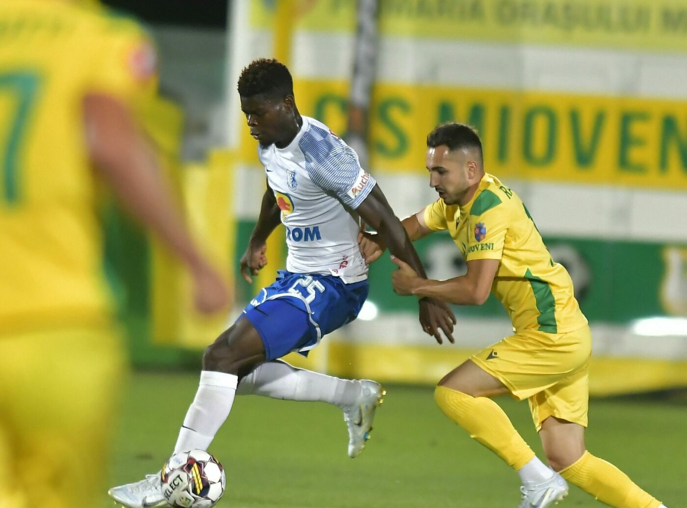 Farul Constanța – CS Mioveni 2-1. Moldoveanu a adus victoria liderului din Superliga