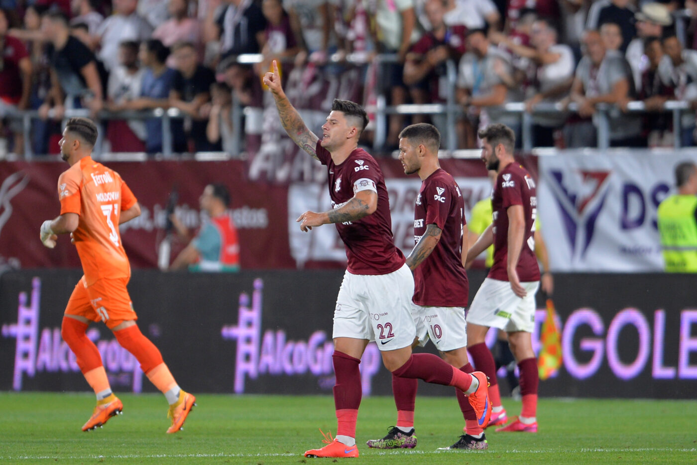Pariezi pe victoria Rapidului, dai marea lovitură! Cota surprinzătoare pe care o are FCSB la un succes în derby