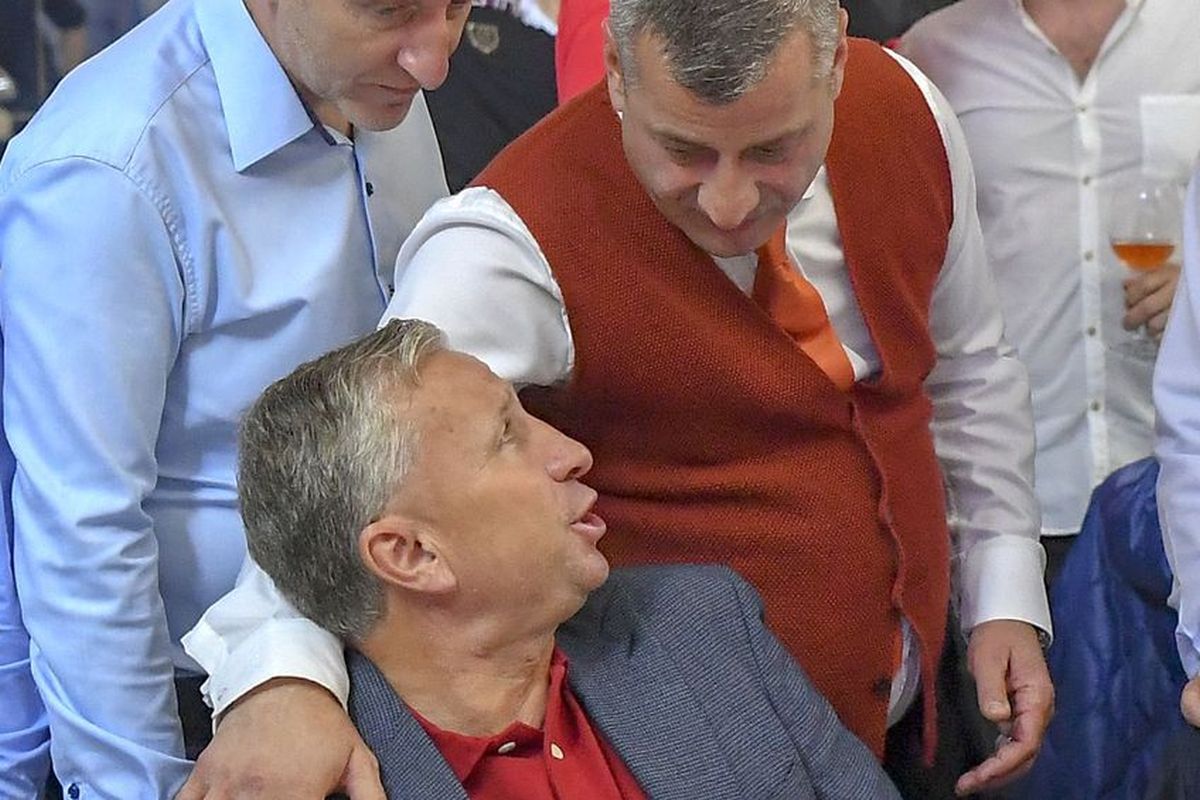 Dan Petrescu a scăpat de demitere: „N-am trecut prin așa perioadă”. Noutăți despre starea de sănătate a patronului Nelu Varga!